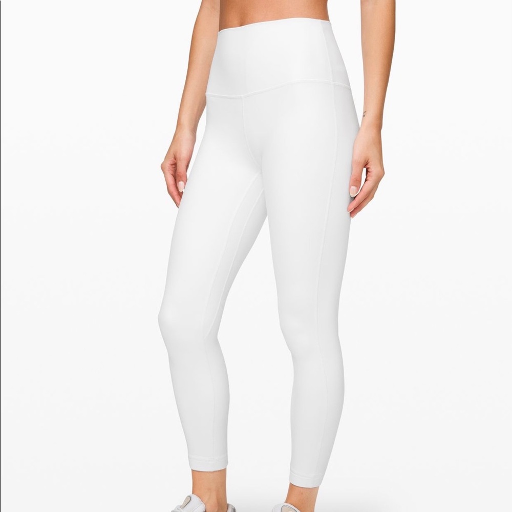 Lululemon Align White 25in size 6